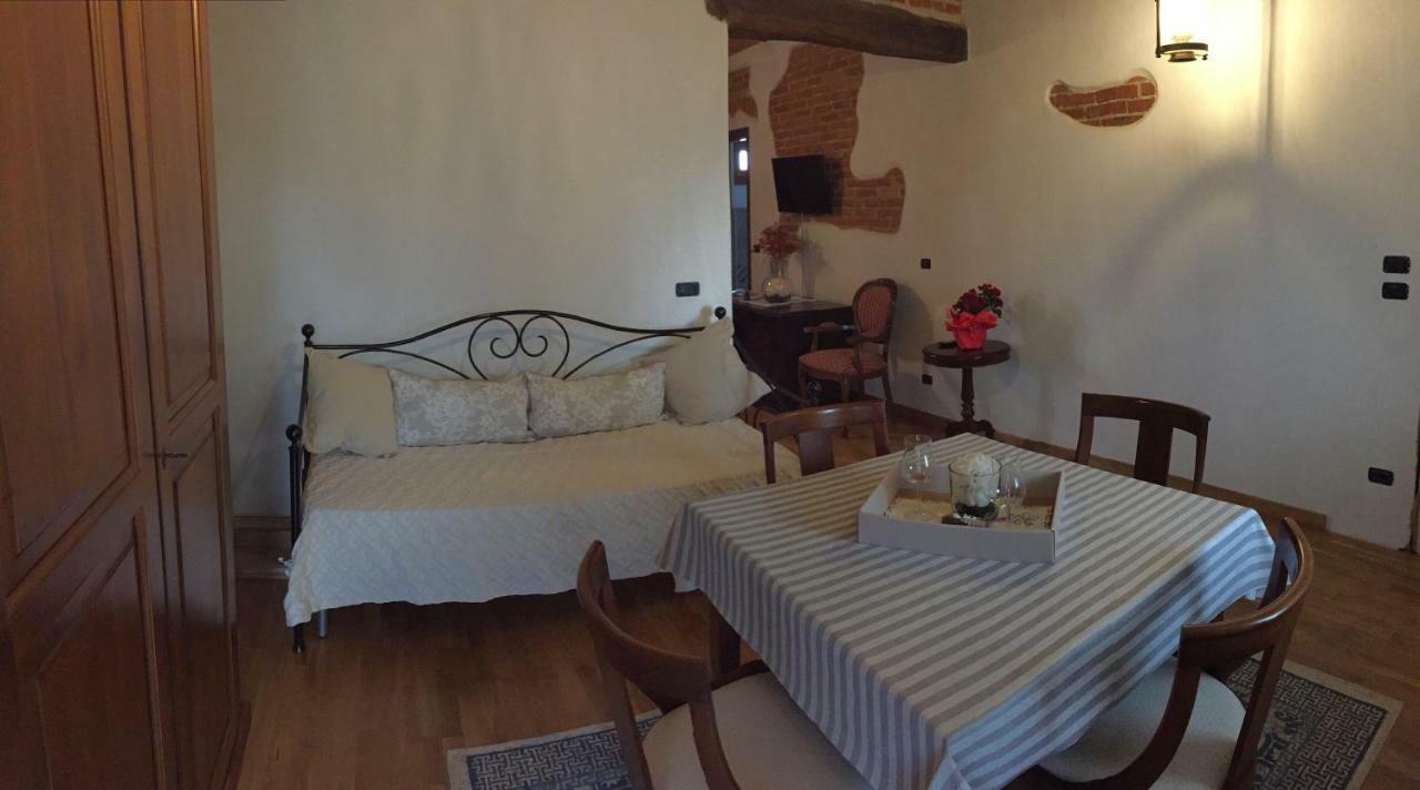 Cascina Maina Villa Diano dʼAlba Buitenkant foto